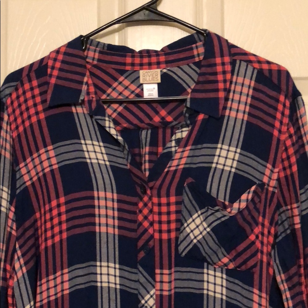 Spring flannel - Picture 2 of 4